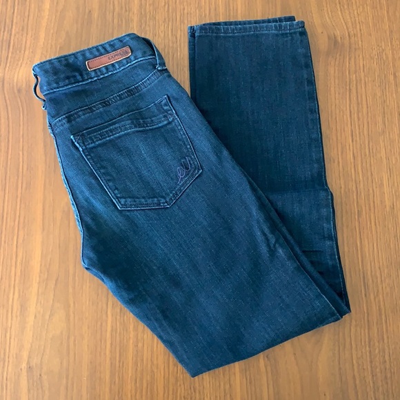 Express jeans. 0 short